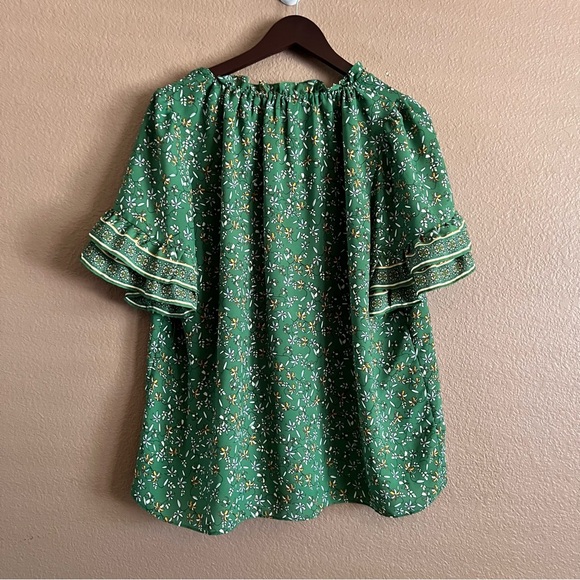 Max Studio Front Tie Ruffle Sleeve Floral Blouse Size 1X - Picture 6 of 9